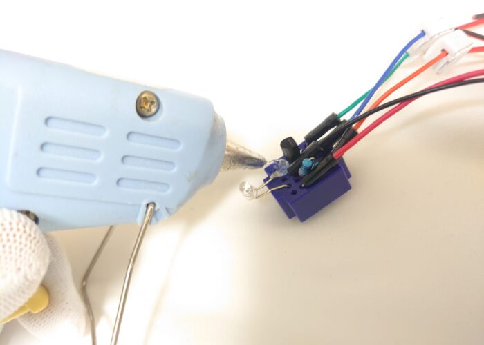 かんたんDIY電子工作　ホールICでドア開閉検知センサーを自作する