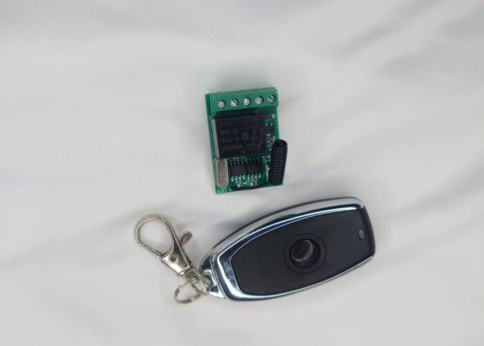 wireless key remote control relay switch ワイヤレスキーリモコンリレースイッチ_UPCOT